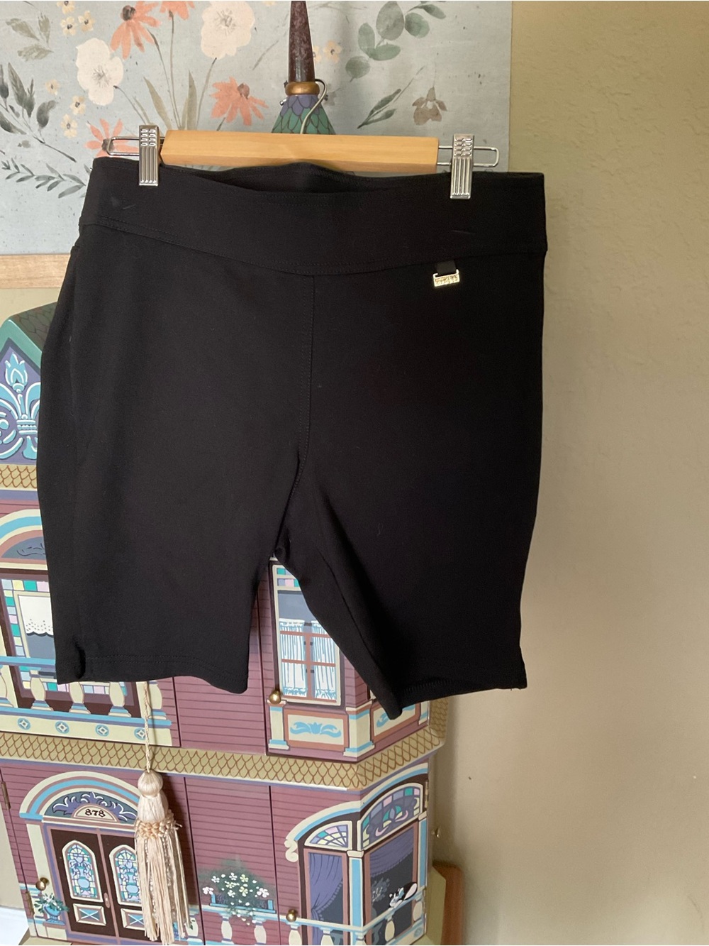 Women's Black Nygard Slims Shorts